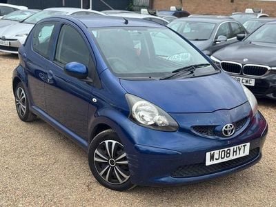 Used Toyota Aygo 67 HP (49 kW) 2008 Blue Hatchback