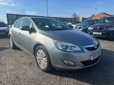 Used Vauxhall Astra Excite 2011 Silver Hatchback