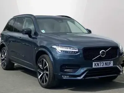 Usado Volvo XC90 Plus 232 HP (170 kW) 2024 Azul SUV