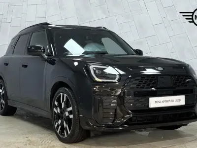 Used Mini Countryman 215 HP (158 kW) 2025 Black SUV