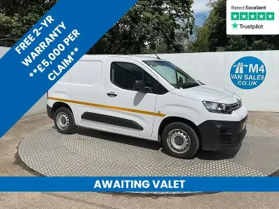 Used Citroën e-Berlingo 100 HP (73 kW) 2023 White