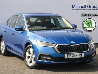 Used Skoda Octavia SE First Edition 110 HP (80 kW) 2021 Race blue metallic Hatchback