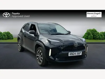 Used Toyota Yaris Hybrid Design 2024 Black Hatchback