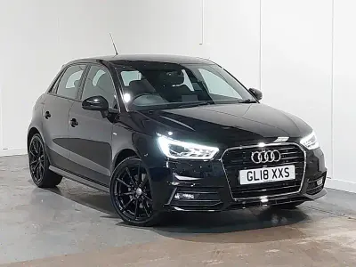 Używany Audi A1 S-Line 125 KM (91 kW) 2018 Czarny Hatchback