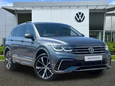 Used VW Tiguan Allspace R-line 150 HP (110 kW) 2024 Grey SUV