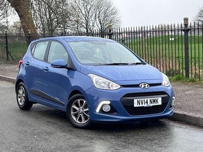 Used Hyundai i10 Premium 87 HP (63 kW) 2014 Blue Hatchback