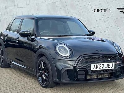 Used Mini Cooper Hatch 134 HP (98 kW) 2022 Black Hatchback