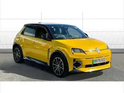 Used Renault R5 Iconic 110 kW (150 HP) 2025 Other Hatchback