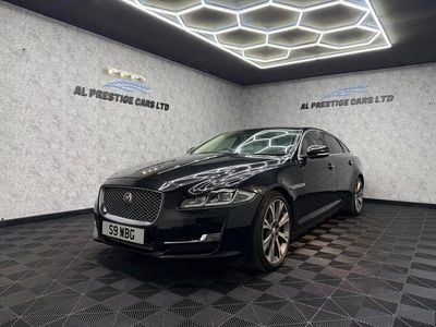 Used Jaguar XJ Portfolio 300 HP (220 kW) 2016 Black Sedan
