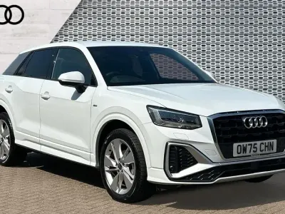 Used Audi Q2 S-Line 150 HP (110 kW) 2025 White SUV