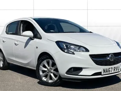 Used Vauxhall Corsa 75 HP (55 kW) 2017 White Hatchback