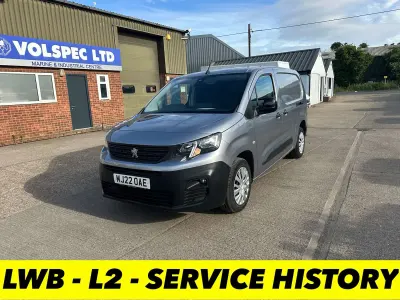 Used Peugeot Partner Premium 131 HP (96 kW) 2022 Grey MPV