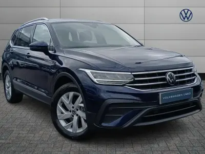 Used VW Tiguan Allspace Life 150 HP (110 kW) 2022 Blue SUV
