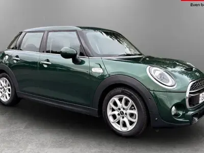 Used Mini Cooper S Classic 192 HP (141 kW) 2020 Hatchback