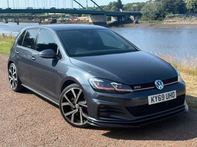 Used VW Golf VII GTI 245 HP (180 kW) 2019 Blue Hatchback