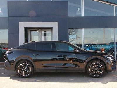 Second-hand Peugeot 408 Allure Premium 130 CP (95 kW) 2023 Negru SUV