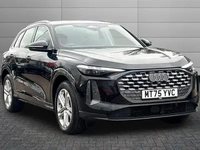 New Audi Q5 Sport 204 HP (150 kW) 2025 Mythos black SUV
