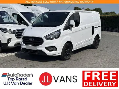 Used Ford Transit Custom Limited 130 HP (95 kW) 2022 White Van