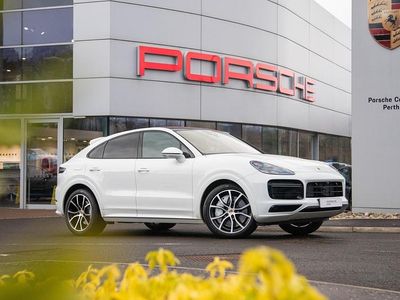 Used Porsche Cayenne Turbo 550 HP (404 kW) 2019 White SUV