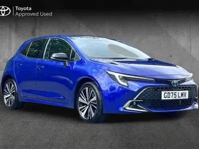Used Toyota Corolla Design 178 HP (130 kW) 2026 Blue Hatchback