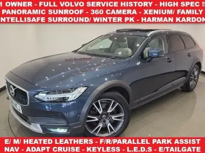 Used Volvo V90 CC Plus 250 HP (183 kW) 2020 Blue Estate