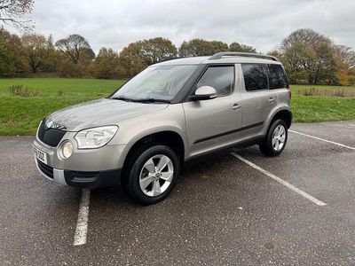 Beige Used 2011 Skoda Yeti SUV | £6,995 (A bit pricey)