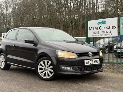 Käytetty VW Polo SEL 90 HP (66 kW) 2012 Musta Viistoperä