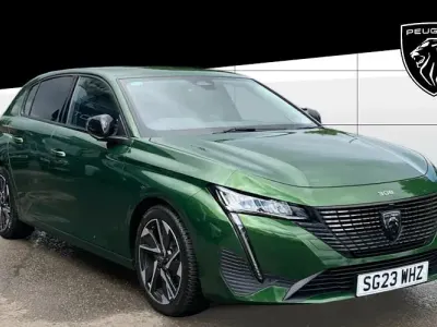 Used Peugeot 308 Allure Premium 131 HP (96 kW) 2023 Green Hatchback