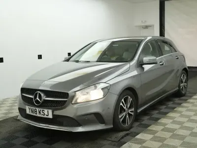 Begagnad Mercedes A180