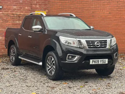 Used Nissan Navara Tekna 190 HP (139 kW) 2019 Black Pickup