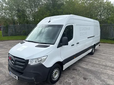 Begagnad Mercedes Sprinter Progressive 2020 Vit Van