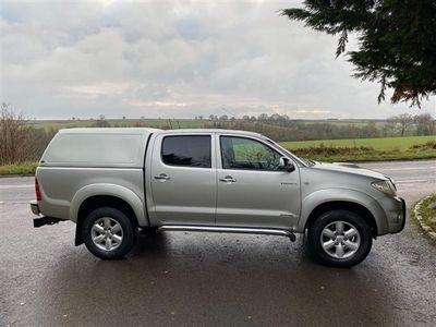 used Toyota HiLux INVINCIBLE D/CAB 4X4 30 cc