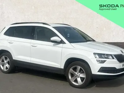 Gebraucht Skoda Karoq SE 116 PS (85 kW) 2019 Weiß SUV