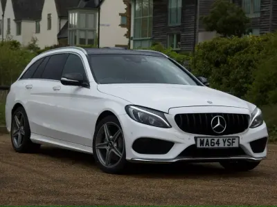 Used Mercedes C250 AMG Line Premium Plus 204 HP (150 kW) 2014 White Estate