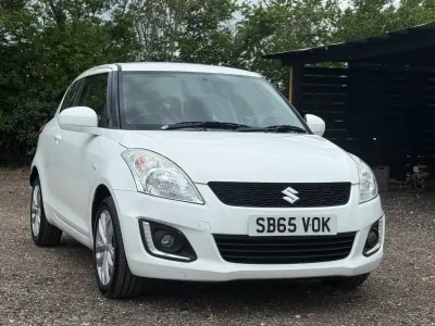Używany Suzuki Swift SZ3 94 KM (69 kW) 2016 Biały Hatchback