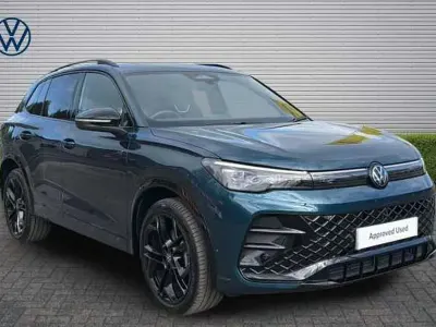 Używany VW Tiguan R-line 150 KM (110 kW) 2025 Niebieski SUV