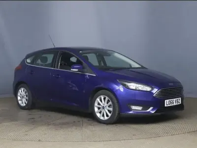 Second-hand Ford Focus Titanium 125 CP (91 kW) 2016 Albastru Hatchback