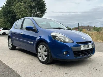 Used Renault Clio GT-Line 112 HP (82 kW) 2011 Blue Hatchback