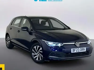 Used VW Golf VIII Style 204 HP (150 kW) 2023 Blue Hatchback