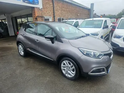 Used Renault Captur Dynamique 90 HP (66 kW) 2016 Grey/black SUV
