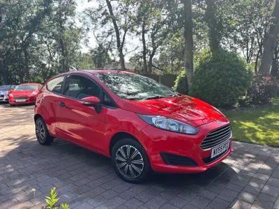 Used Ford Fiesta Studio 2015 Red Hatchback