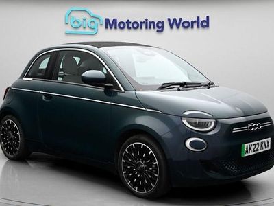 Second-hand Fiat 500e La Prima 86 kW (118 CP) 2022 Verde Cabrio
