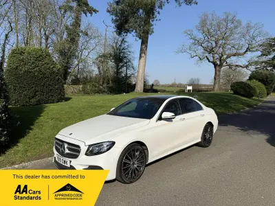 Used Mercedes E400 AMG Line Premium Plus 340 HP (250 kW) 2019 White Sedan