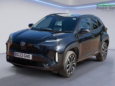 Used Toyota Yaris Hybrid Design 2023 SUV