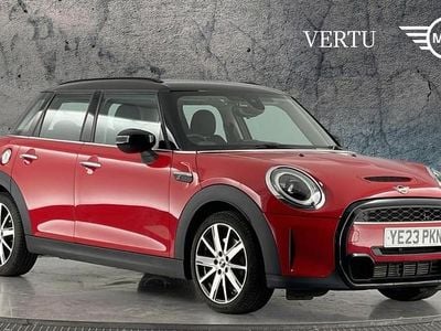 Used Mini Cooper S Classic 178 HP (130 kW) 2022 Red Hatchback