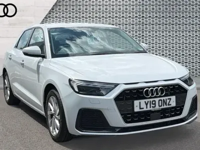 Used Audi A1 Sport 150 HP (110 kW) 2019 White SUV