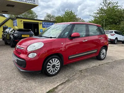 Gebraucht Fiat 500L Pop Star 95 PS (69 kW) 2017 Rot Van / Kleinbus