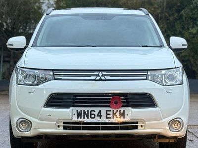 Used Mitsubishi Outlander P-HEV 2014 White SUV