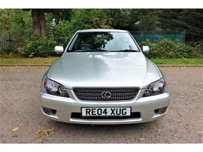Used Lexus IS200 153 HP (112 kW) 2004 Sedan
