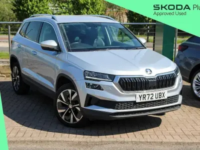 Used Skoda Karoq SE L 81 HP (59 kW) 2022 Brilliant silver metallic SUV